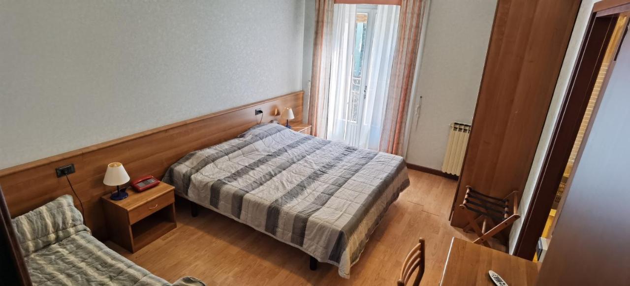 Hotel Nike Brenzone sul Garda Eksteriør bilde