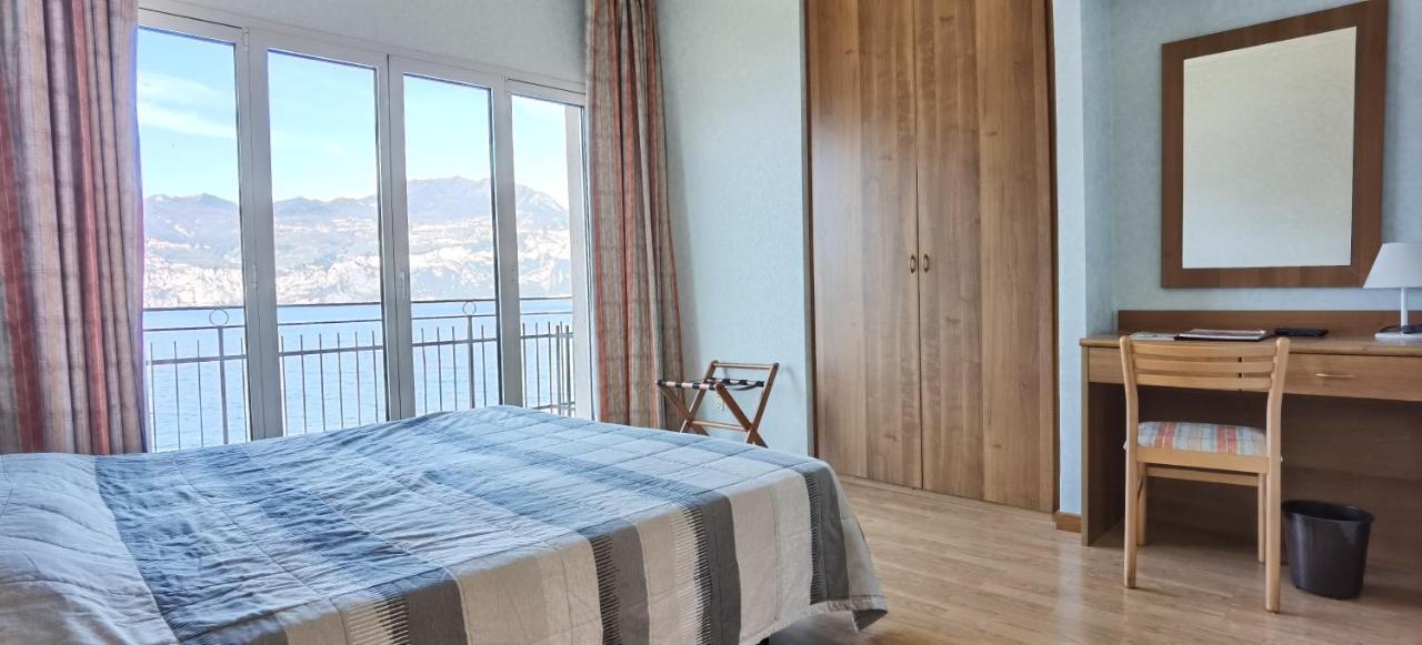 Hotel Nike Brenzone sul Garda Eksteriør bilde
