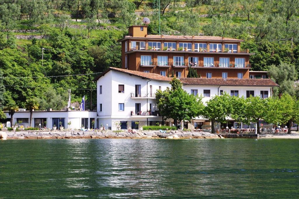 Hotel Nike Brenzone sul Garda Eksteriør bilde